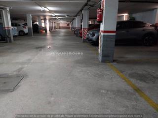 Aparcament cotxe  Matadepera. Parking en crta matadepera