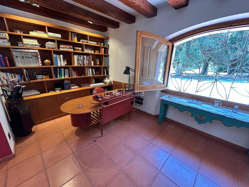 Foto ffe5672f-e0af-43d2-a576-c4094e390005. Chalet masía de lujo en Cabrera de Mar