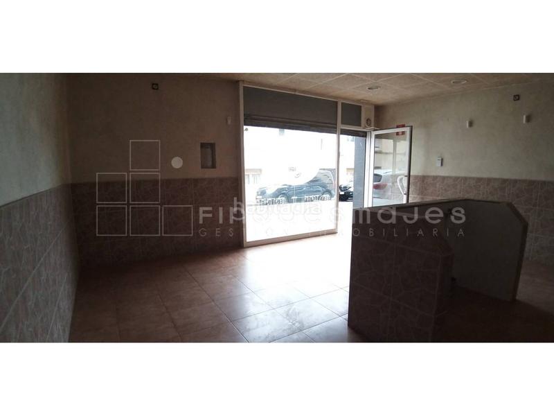 Foto 0c1d4f38-b8b0-4f14-9599-b0ff385a1580. Locale commerciale in Sant Fruitós de Bages