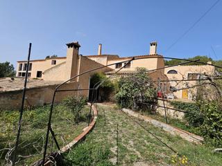 Masia  Vial camino. Masía para reformar en parcela de 97 ha, con amplias posibilidad