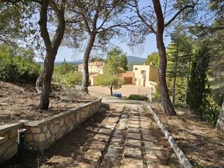 Bauernhof  Vial camino. Masía para reformar en parcela de 97 ha, con amplias posibilidad