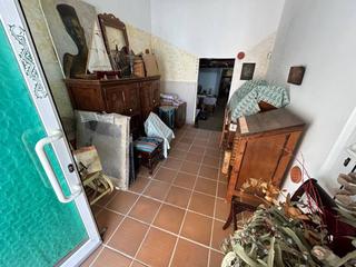 Local Comercial  Estudis. Local en venta en vilanova i la geltrú