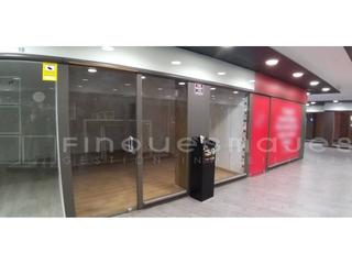 Local Comercial  Pere iii. Venta de local comercial en manresa