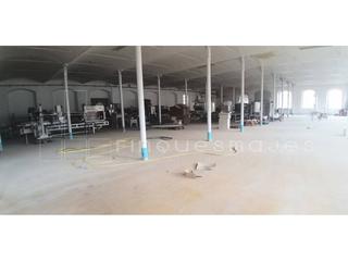 Local Comercial a Navàs. Nave industrial en valls de torroella