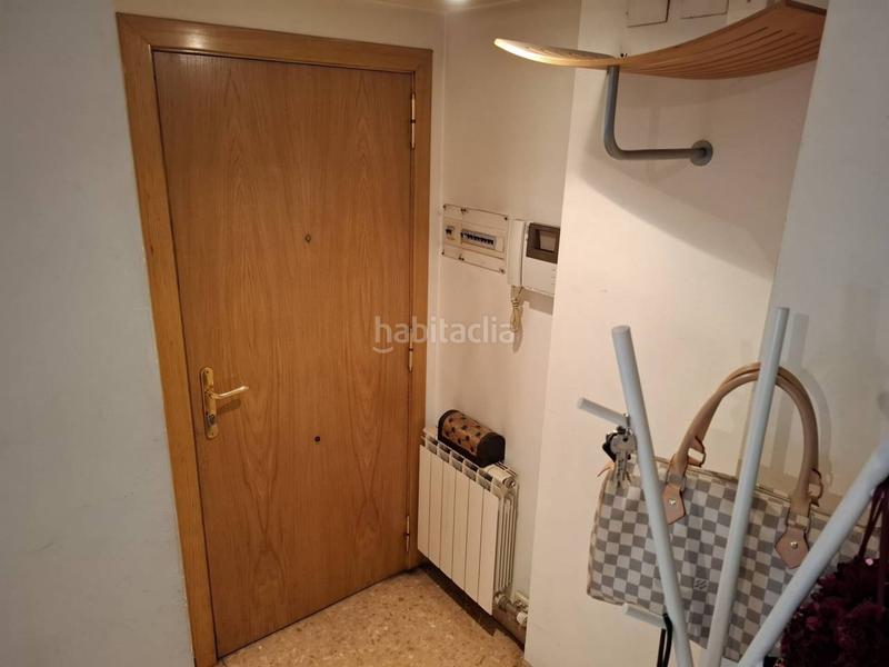 Foto a12b7ed2-cad1-4f92-b637-97f3cf543293. Zweistöckige wohnung mit heizung in Sant Pere Nord Terrassa