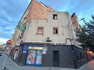 Etagenwohnung  Font. Venta de piso en lhospitalet de llobregat