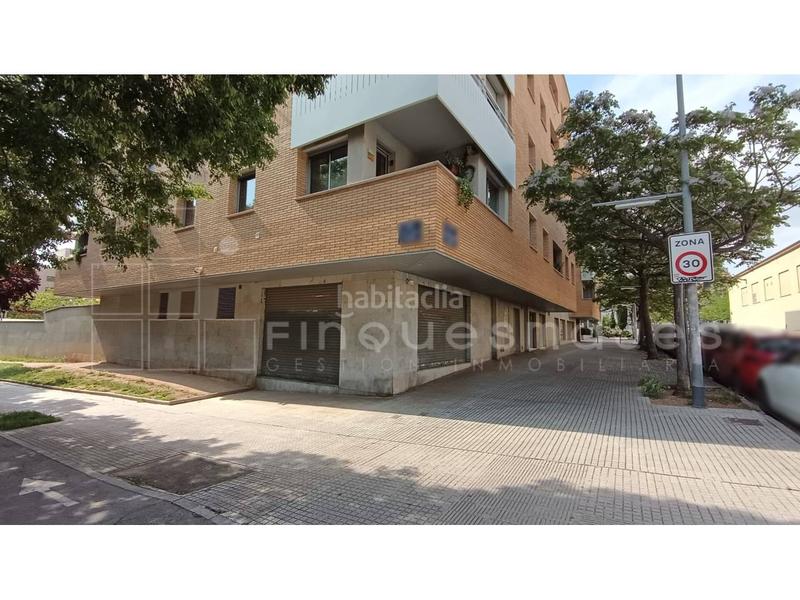 Foto 136a40bb-cf8b-49ef-8a82-f5fd07d19b47. Local comercial  en venta en Torrent d'en Pere Parres Terrassa