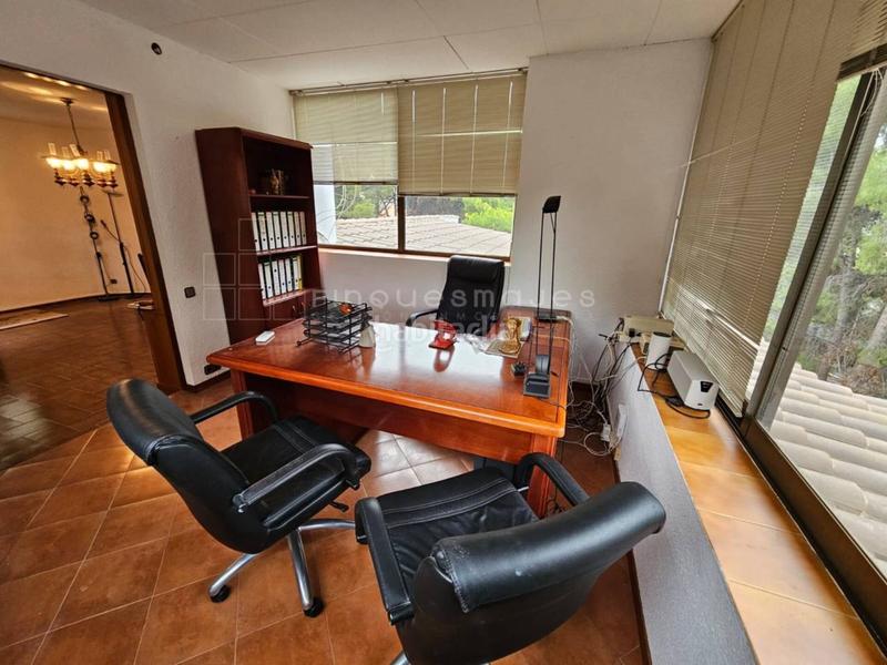 Foto 4cabd253-dd30-4bd8-bcee-57eb3b2844b3. Chalet torre en venta en Bellamar en Bellamar Castelldefels