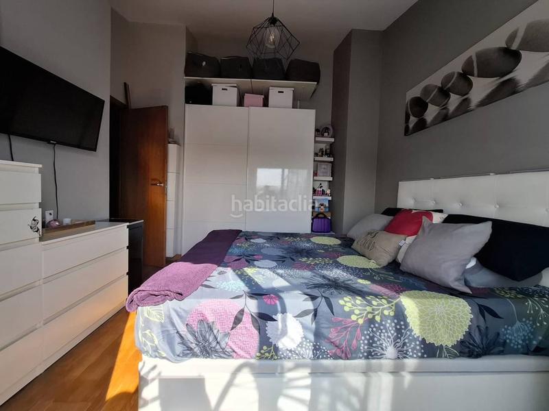 Foto 30d0272d-1316-44fb-ba84-7f0c54f657fa. Dúplex amb calefacció a Ca n'Aurell Terrassa