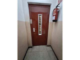 Piso  Espronceda. Piso con gran potencial en la creu de barberà, sabadell
