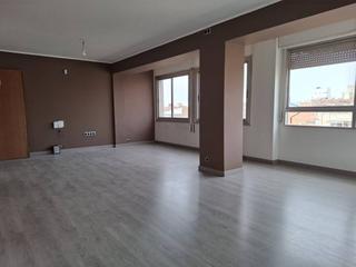 Pis  Barcelona. Venta de piso en terrassa
