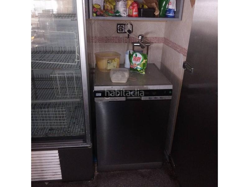 Foto d6ec9537-3c86-4fd5-a864-a42055fcc4bb. Alquiler local comercial traspaso de bar restaurante en Viladecans