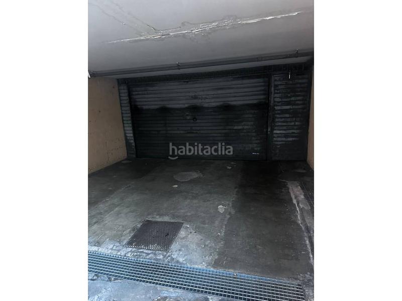 Foto 14635141-5137-47af-8f01-73b3161dae01. Parking voiture dans La Guineueta Barcelona