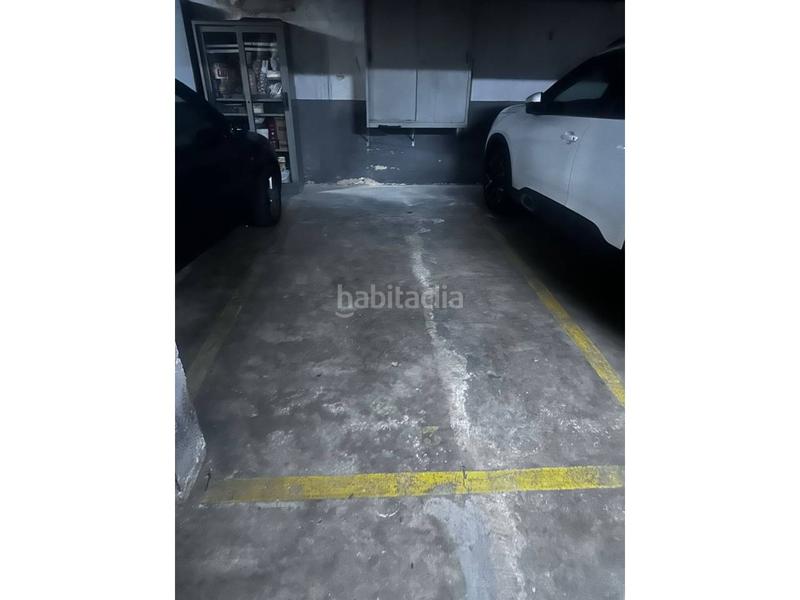 Foto 93ab49a4-e431-4db4-afb7-693642f9ade4. Parking voiture dans La Guineueta Barcelona