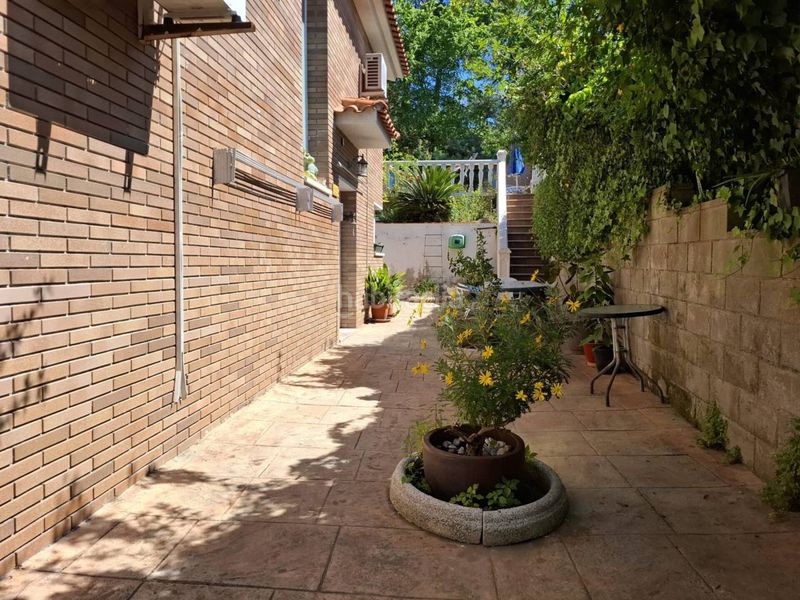 Foto 63a5d600-5e0f-4a09-81da-c6129ed44060. Casa amb calefacció aparcament piscina a Castellnou-Can Mir-Can Solà Rubí