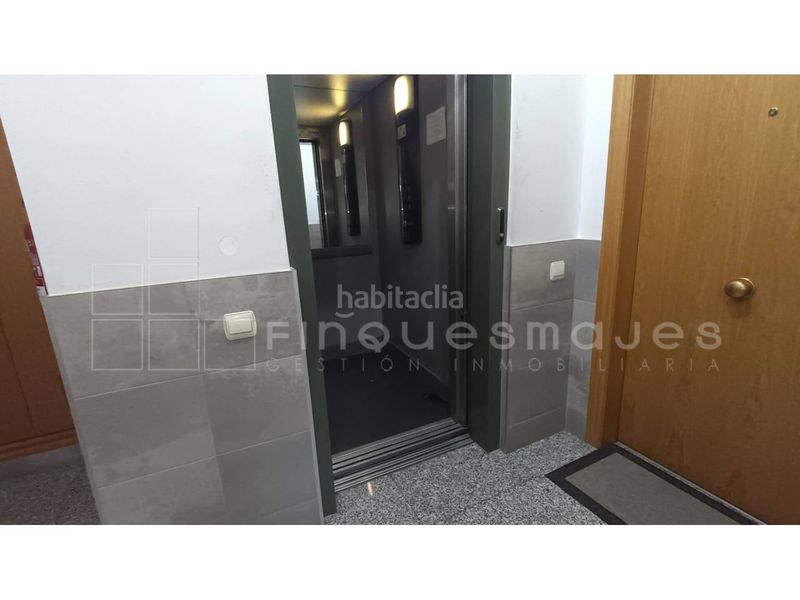 Foto f463b2ce-f175-414d-bf36-526d1552440a. Pis amb calefacció aparcament a Les Arenes - La Grípia - Can Montllor Terrassa