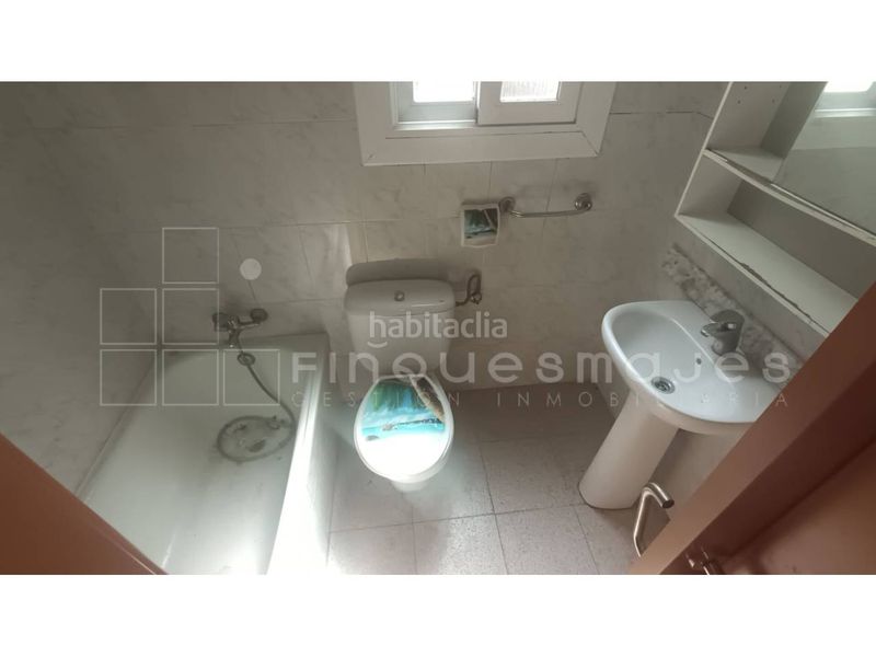Foto dbd1906d-c9ac-4478-9d04-c54b2a121780. Pis a La Cogullada Terrassa