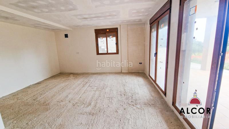 Foto ff0bcf46-c4c1-49ca-a2af-7b24ef024b6e. Chalet  en venta en afueras, 3 dormitorios. en Benicarló