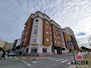 Local Comercial  Carrer d'aragó. Local en venta en vinaros, 2 dormitorios.