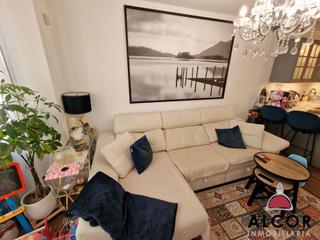 Maison  Carrero. Casa en venta en centro, 2 dormitorios.