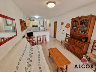 Appartement  N/a. Apartamento en venta en afueras, 2 dormitorios.