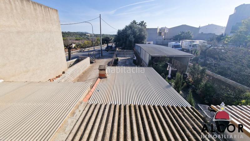 Foto 271a77dd-ef3c-492e-9c90-437be507d840. Haus mit parking in Cálig