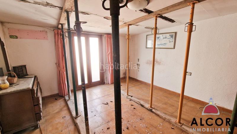 Foto 66f7d22d-d6a9-4766-97bc-4c0985ea5774. Haus mit parking in Cálig