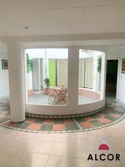 Piso  Cid. Piso en venta en vinaros, 4 dormitorios.