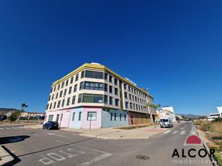 Parking voiture à Joanot martorell 20. Garaje en venta en torreblanca.