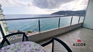 Pis  De la concha - edificio torreverona. Piso en venta en playa de la concha, 2 dormitorios.