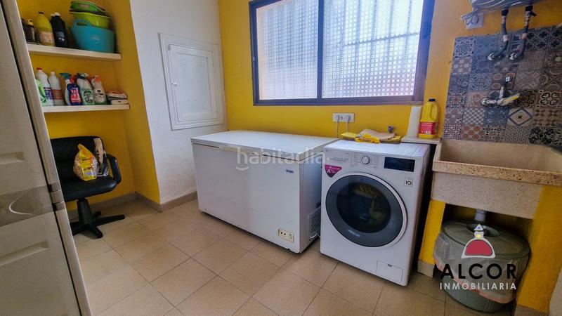 Foto d173de9d-c0eb-47d3-8015-3b18d8f9f7e5. Xalet amb calefacció aparcament a Pueblo Benicarló