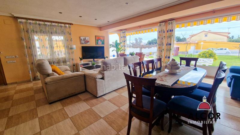 Foto f55c2caf-ed9c-4702-9e61-e3e03bb47eb6. Xalet amb calefacció aparcament a Pueblo Benicarló