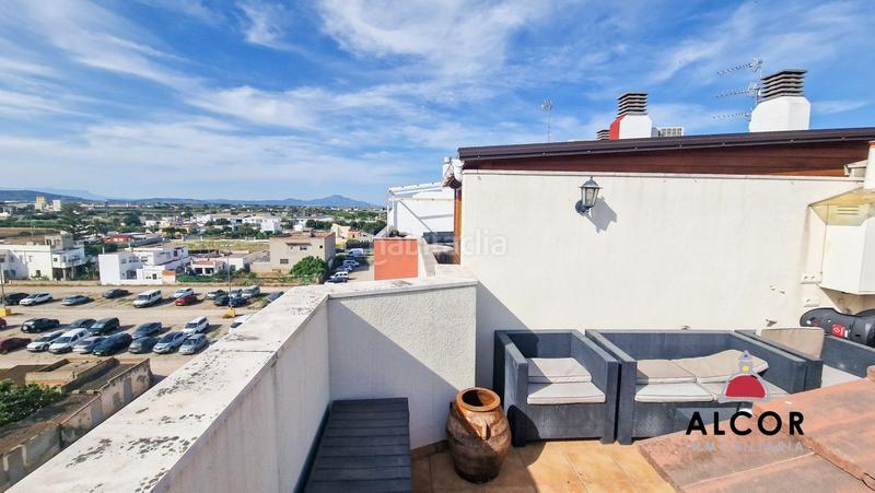 Foto c4faaec9-fab1-49f3-bfa4-dc90c6a75063. Attique dans Pueblo Benicarló