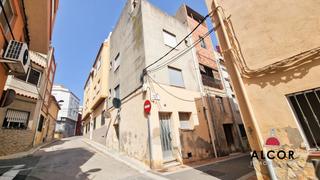 Casa a Torreblanca. Casa pueblo en venta en torreblanca, 4 dormitorios.