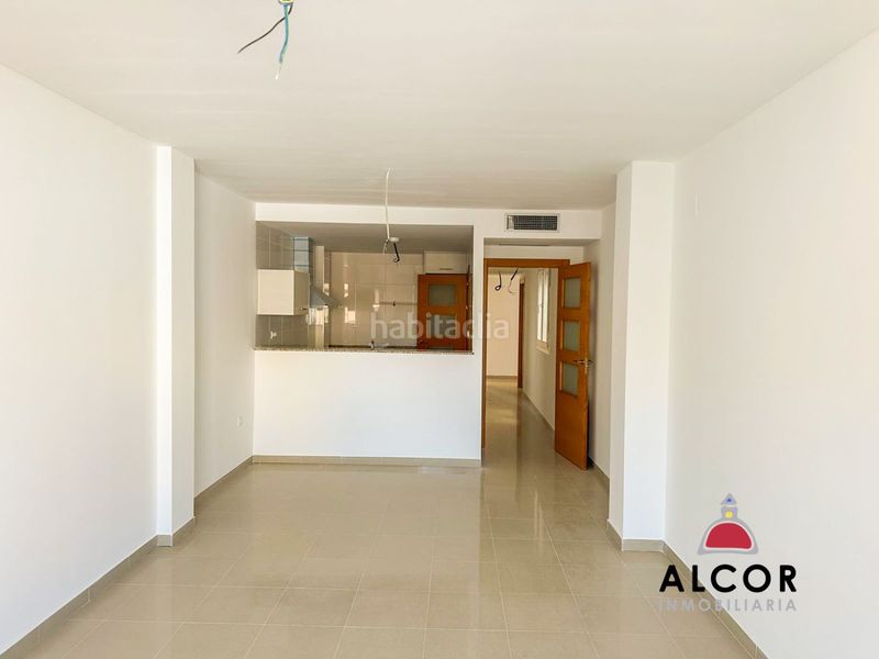 Foto d2d6e3c1-3e15-4e64-801d-4be0f353e6fa. Pis amb aparcament piscina a Pueblo Benicarló