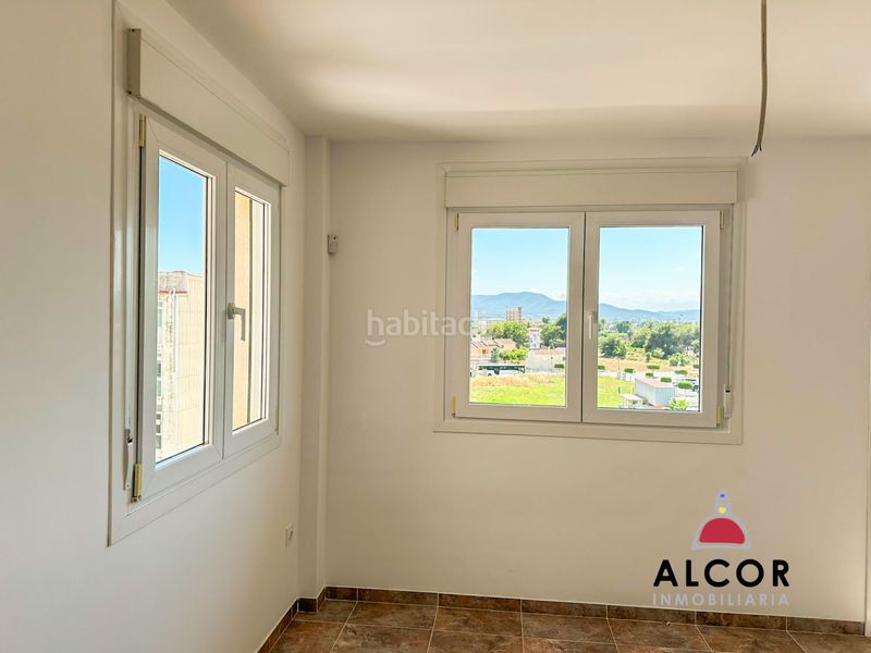 Foto ad8ca2b9-c929-49d3-9a32-3e6360c0eacc. Pis amb aparcament piscina a Pueblo Benicarló