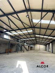 Bâtiment à usage industriel  Travesia. Nave industrial en venta en afueras, 4 dormitorios.