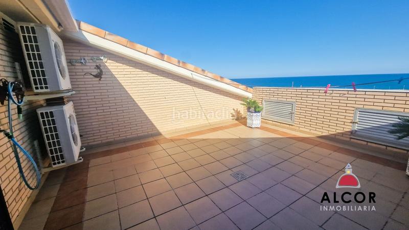 Foto 6ebb2b96-dc0e-422b-a2bd-79dd6a5eee3c. Penthouse with heating parking in Puerto Benicarló
