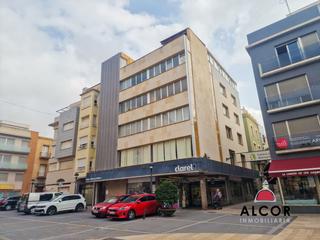 Local Comercial a Torreblanca. Local en venta en centro, 8 dormitorios.