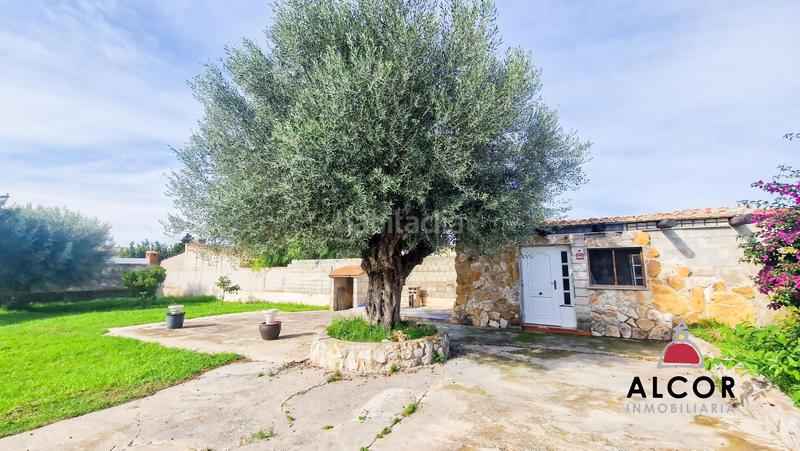 Foto 1f7ba5c1-f9dd-47c7-b7e5-a8216df9e186. Xalet amb aparcament a Pueblo Benicarló