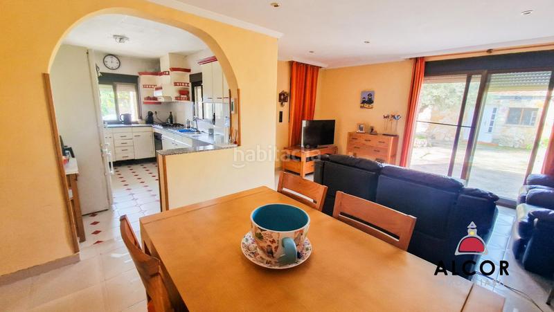 Foto 3ed81524-bf8d-4a64-8673-c5bba1f14c96. Xalet amb aparcament a Pueblo Benicarló