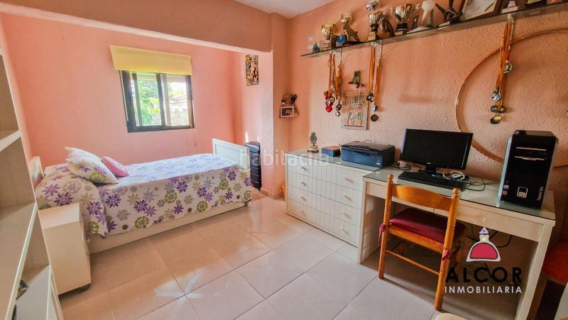 Foto b21f4a6c-6d7d-4787-ad5e-35fc4950f1c1. Xalet amb aparcament a Pueblo Benicarló