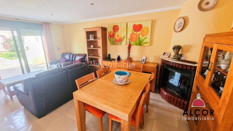 Foto c276f89e-54ef-44cd-9d2b-94471b655b17. Xalet amb aparcament a Pueblo Benicarló