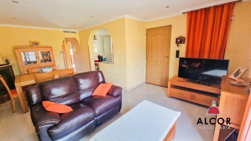 Foto d7dd913d-01d7-4662-a6ba-419c23bf2d94. Xalet amb aparcament a Pueblo Benicarló