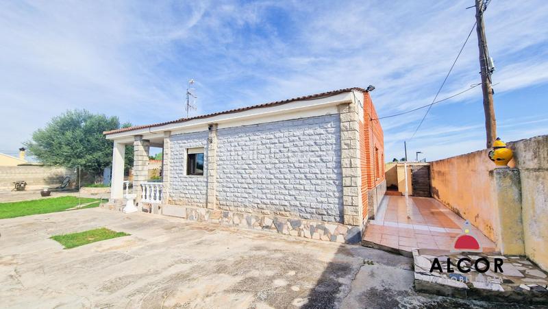 Foto e4088af9-03b6-4d2f-8434-b01815c3555f. Xalet amb aparcament a Pueblo Benicarló