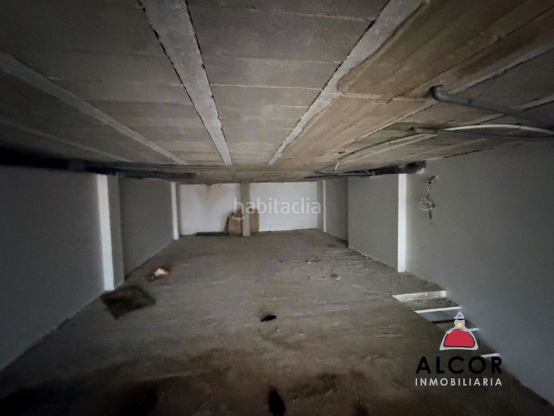 Foto a5c23381-a3fa-44ab-9c08-ff4f2dfb19a7. Local comercial a Puerto Benicarló