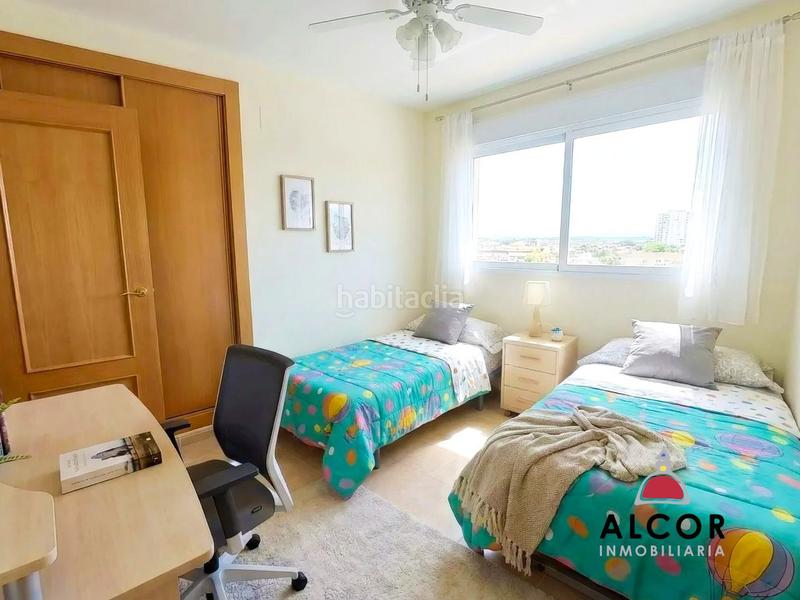 Foto 2edf7ee1-f96c-4d16-a28d-08d55ba371d3. Pis amb calefacció aparcament a Casco Urbano Vinaròs