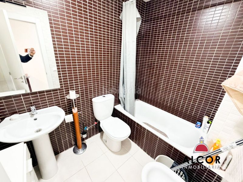 Foto 50e77f26-4343-4762-b5c3-0258c2328a23. Pis amb aparcament a Casco Urbano Vinaròs