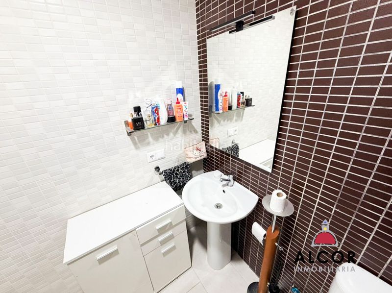 Foto 8e641814-c275-494d-8807-b6872944d9bc. Pis amb aparcament a Casco Urbano Vinaròs