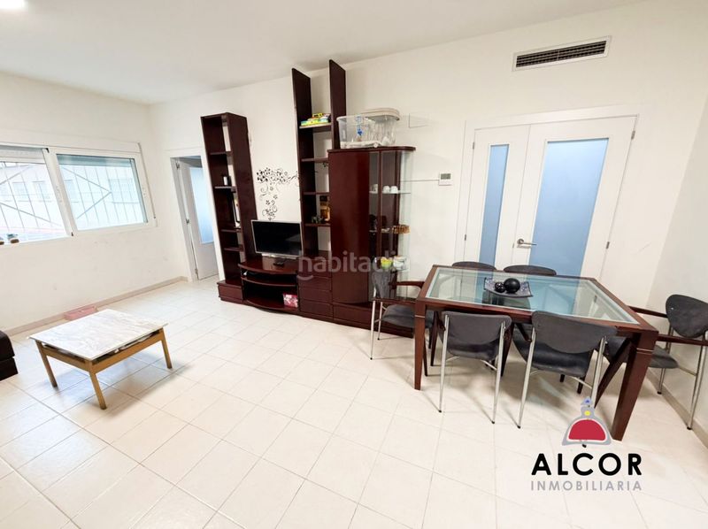 Foto 9fbc892d-b96e-4bf7-be80-764de98326cb. Pis amb aparcament a Casco Urbano Vinaròs